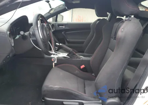 2018 Subaru Brz 2.0 Premium из США, поврежденный, VIN JF1ZCAB15J9602258